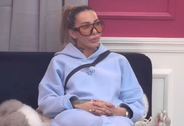 "NAŠLI SU MU DROGU, MUNICIJU I KARTICE" Raskrinkana mračna prošlost brata Aneli Ahmić, evo kako on izgleda! (FOTO)