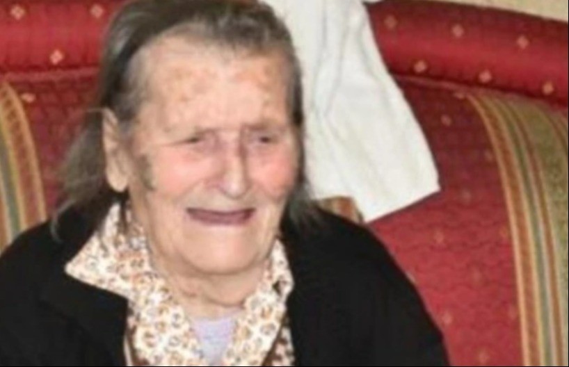 DOŽIVELA 102 GODINE, SAHRANILA MUŽA I OBE ĆERKE: Sudbina bake Slavke iz Aleksinca kida dušu!