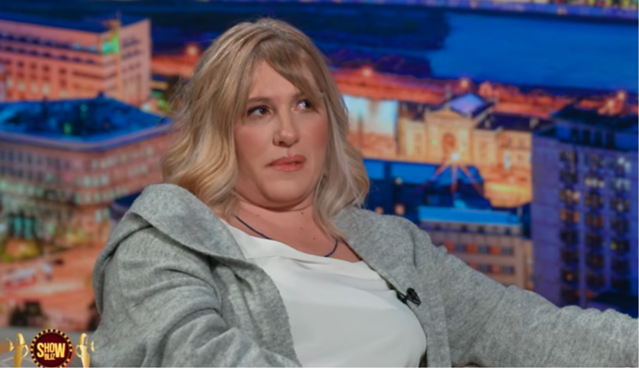 GOVORILI JOJ DA JE U SEKTI I VREĐALI NA NACIONALNOJ OSNOVI Jelena Golubović sa svekrvom prošla kroz pakao! 