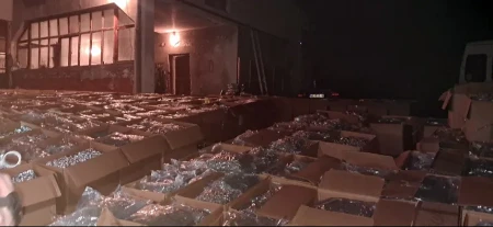 SASLUŠANI ZBOG PET TONA MARIHUANE Drogu nabavljali i Severnoj Makedoniji, organizator u bekstvu