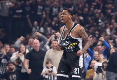 NANELI POKAZAO KLASU Blistava partija nekadašnjeg košarkaša Partizana