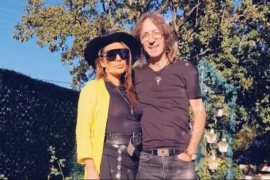 "ZNAM DA JE ZALJUBLJEN" Raletov prijatelj otkrio kako funkcioniše burna romansa Ane Nikolić i kompozitora!