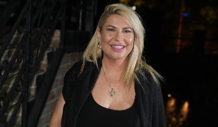 "LJUBAV" Trudna Dea Đurđević dobila romantičan poklon, svi uvereni da je od njenog misterioznog izabranika! (FOTO)