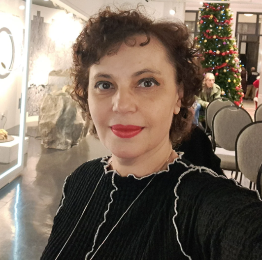 "OPADA MI KOSA" Naša glumica pobedila rak, sada ponovo zabrinula javnost! (FOTO)