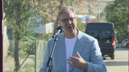 "Po njima, ta žena je zaslužila pesnicu u glavu" Vučić o jezivom blokaderskom nasilju