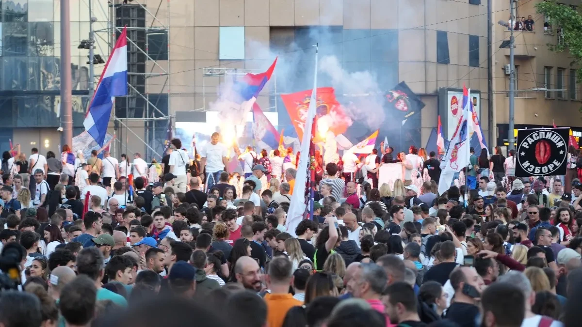 Otkrivena najveća prevara blokadera koji bi da se domognu vlasti: Rusiji bi uveli sankcije 26. oktobra, a narodu prodaju praznu priču! 