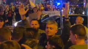 Blokaderi prebijanje žena na ulicama nazivaju "izmišljotinom", dok "pobeđuju" u lažnim istraživanjima (VIDEO)