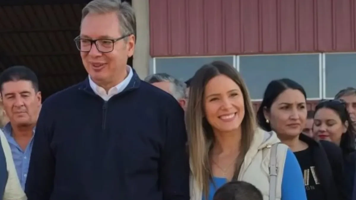 "Najlepši deo svakog dana su susreti sa ljudima" Vučić: Osmesi ostaju kao najlepša uspomena (VIDEO)