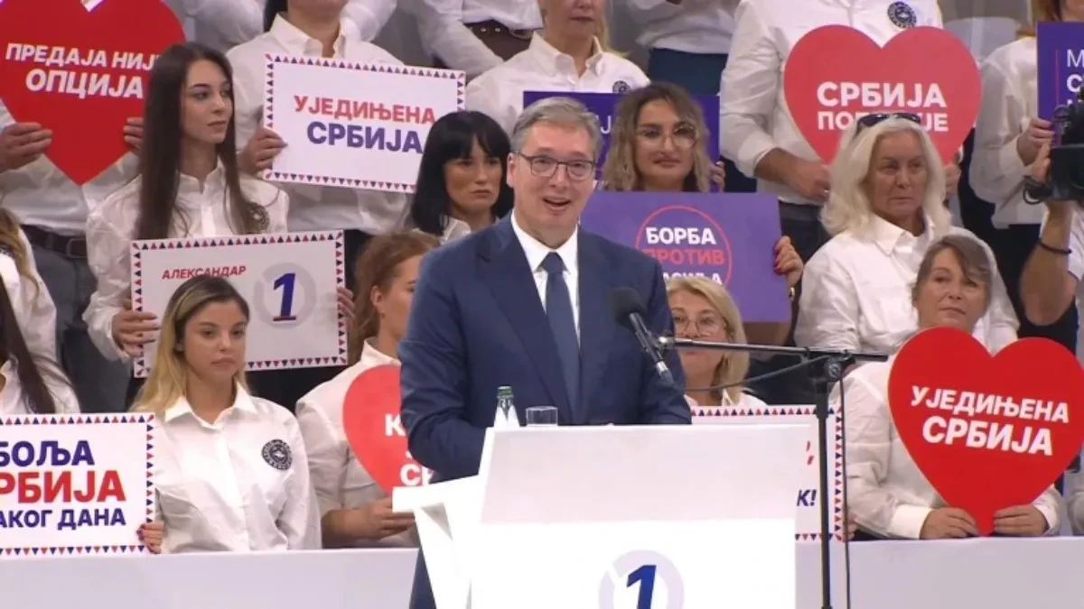 Srca građana Srbije nisu uspeli da slome! Grmi Vučićeva poruka iz Kragujevca: I znaju da gube izbore!