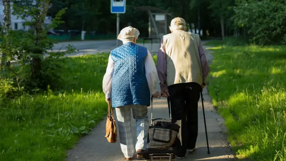 Kucaju na vrata i predstavljaju se ovako: Penzioneri, pojavila se nova prevara!