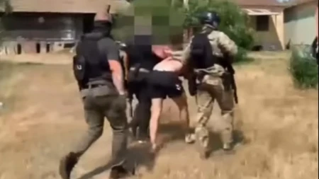 Spremili Molotovljev koktel i fantomke! Policija im osujetila paljevinu na Novom Beogradu