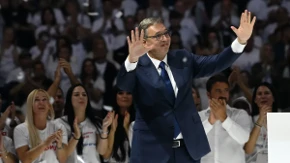 Vučić najavio veliki zaokret za jug Srbije: 50.000 radnih mesta, 20 investicija i program "Prva kuća"!