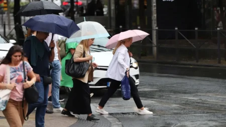  Kiša stiže u gotovo celu Srbiju, a tokom noći sledi novi obrt: Ovaj deo zemlje očekuju jaki pljuskovi!