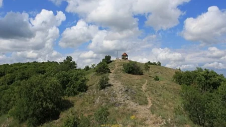 Neki su čuli za planinu Devicu kod Sokobanje, nema ih mnogo! Kad čujete zašto se tako zove, neće vam biti svejedno