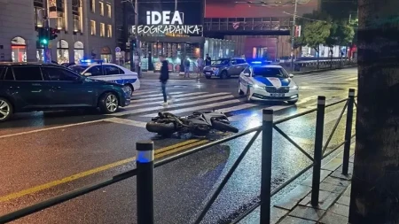"Imao je kacigu na glavi ali mu je i ona spala": Motor mladića koji je stradao kod Beograđanke poslat na veštačenje