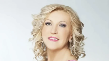„Ruzmarin“ je hit broj 1 koji svi pevaju: A da li znate li priču o Merimi Njegomir, majci četvoro dece?
