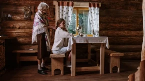 Stara srpska verovanja: Evo šta znači kad vas svrbi dlan ili nos, i zašto nikad ne treba da sečete nokte u tuđoj kući