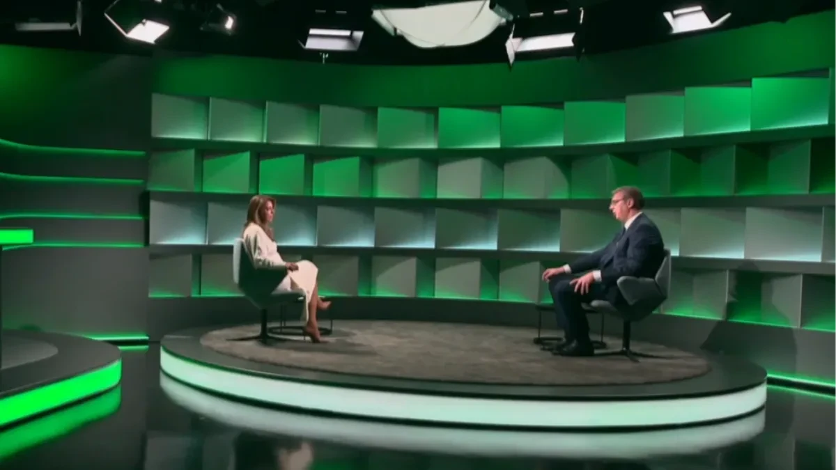 „Odbio sam zahtev iz Haga, iako bi mi politički odgovaralo!“ Vučić otkrio šta je uradio zbog Šešelja, Radete i Jojića