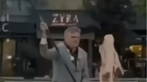 Jel ovo "studentska" ili pijana lista? Blokaderski kandidati i simpatizeri snimljeni u bizarnim izdanjima (VIDEO)