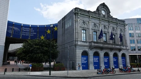 Dve pucnjave u Briselu! Osoba ubijena kod zgrade Evropskog parlamenta, policajac upucan u glavu tokom potere!