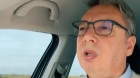 Studentska lista kao lažni hor "Kolibri" Vučić: Njihov program za zdravstvo je razlika između jednofazne i trofazne struje!