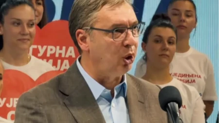 (VIDEO) Vučić iz Zaječara: „Politika van škola i fakulteta, decu nam neće učiti takvim stvarima“