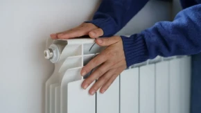 Kako da radijatori bolje greju i da se vama smanje računi? Evo gde svi greše, ovo im ne da da dobro rade