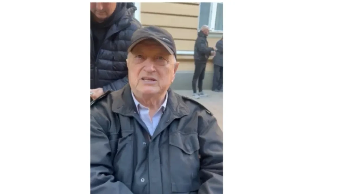 Penzioner i bivši direktor: Vučić je veći i od lidera Rusije i Kine – Lako je voditi silu, ali ovo je istorijski podvig!