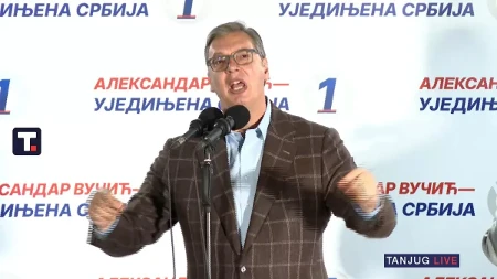 "Njih 15 došlo da zabrani skup, a ovde 10.000 ljudi": Vučić prozvao blokadere u Šapcu