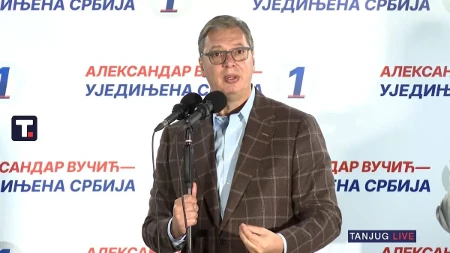 Vučić penzionerima iz Šapca: „Ako rast bude preko 4,2 odsto, penzije idu više od 10 odsto“