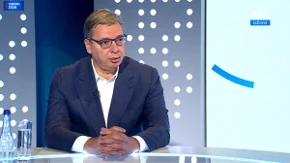 Vučić zahvalio svima koji štite Srbiju: „Nema laži kojom se neće poslužiti, ali izborićemo se“