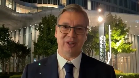 Nosilac liste „Ujedinjena Srbija“ Aleksandar Vučić se obratio iz Beograda na vodi: Treba nam podrška velika kao ova kula da nastavimo da gradimo našu zemlju 