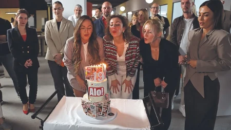 Sjajna atmosfera, torte i pokloni za verne čitaoce: Pogledajte kako je Alo! proslavio 19. rođendan