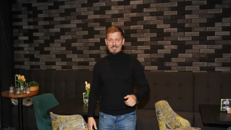 "Hitna pomoć je non stop dolazila zbog njega!": Ovaj pevač je stalno padao u nesvest u Zvezdama Granda