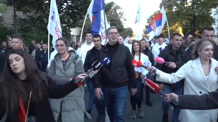 "Niko ne sme da im kaže, ali ja ih se ne plašim!": Vučić: Doći će profesori koji hoće da drže predavanja, lažna elita leti napolje!