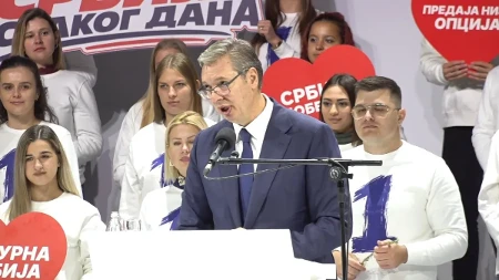 Fotelje su im bile važnije od izgubljenih života!“ Vučić otkrio ko je, prema njegovim rečima, vukao konce: „Cela igra vođena je iz inostranstva!“