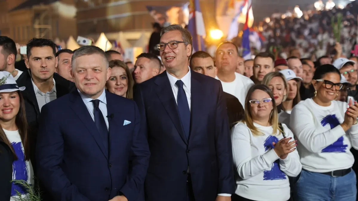 Nikada vas nećemo izneveriti zbog Kosova!“ Fico poslao jasnu poruku Srbiji, pa otkrio zašto podržava Vučića: „Suverenost nema cenu!“