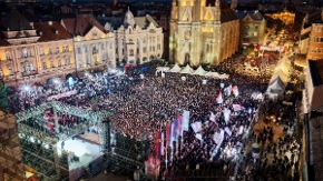 110.000 ljudi u Novom Sadu! MUP objavio podatke o skupu liste "Aleksandar Vučić - Ujedinjena Srbija"!