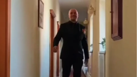 "Detetu sam i otac i majka" Supruga pevača se odselila, on šokirao javnost priznanjem