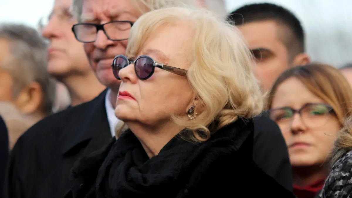 Prvi muž je pominjao dok je čekao dete sa drugom, drugi je pronađen mrtav u 34. godini, sa trećim je ostarila