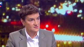 „Stranci sve više traže srpski pasoš, beže od haosa i žele da žive ovde!“ Brnabić poslala poslednju poruku: „Ovo moramo da odbranimo 25. oktobra!“