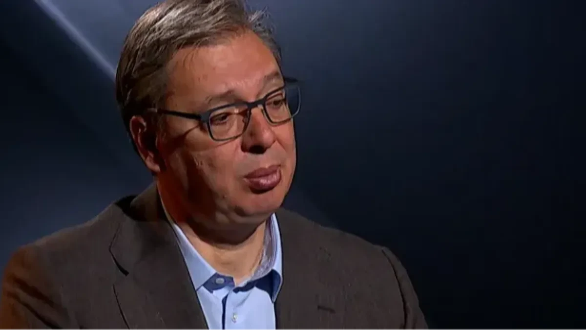 „Teško sam podneo pad Krajine, tražio sam da izađemo na ulice!“ Vučić otkrio šta mu je Šešelj tada rekao: „Danas bih i ja isto postupio!“