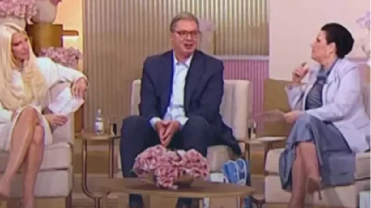 Dame koje izuzetno poštujem! Vučić: Angela Merkel i Snežana Savić isto misle o meni
