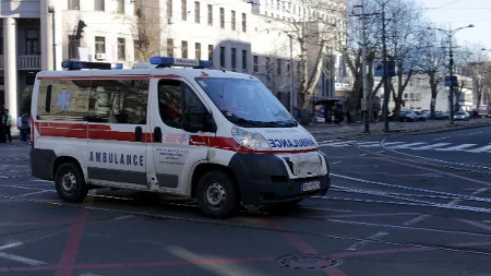 Stravična nesreća na Novom Beogradu: Auto pokosio Kineza, nalazi se u teškom stanju 