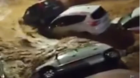 Užas kakav niste videli! Vodena apokalipsa u Španiji, bujice gutaju gradove