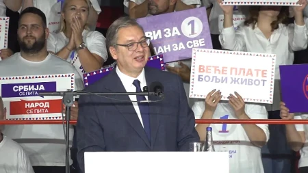 „Dragi penzioneri, ne brinite!“ Vučić najavio najveće povećanje penzija sledeće godine