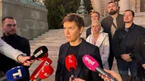 Brnabić: U dokumentarcu su Vučića izvređali 442 puta, a sad mu zabranjuju gostovanje – to su naci-metode i žuta traka za jednog čoveka!