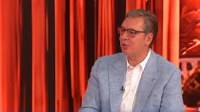 "Ljudi, oni vas varaju oko velike izlaznosti" Vučić: Nadam se da ćemo dobiti preko 50 odsto glasova!