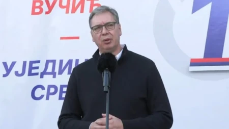 Vučić najavio čistku u Vladi: „Nema više dva sata rada i mora, ili radiš ili letiš“