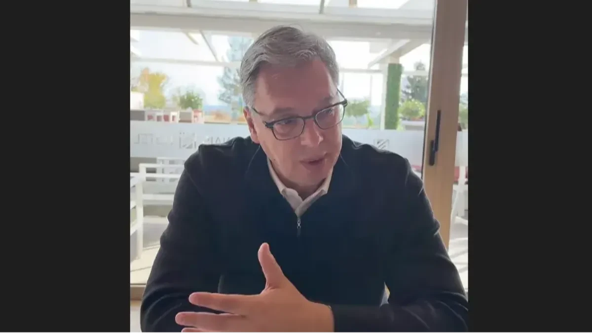 "Vi pratite naše naoružavanje, mi pratimo vaše saveze sa Prištinom i Tiranom!" Vučić odgovorio na napade iz Zagreba